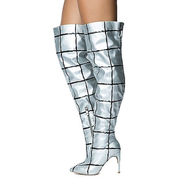 Cape Robbin Silver Square Pattern Boots - Picture 1 of 10